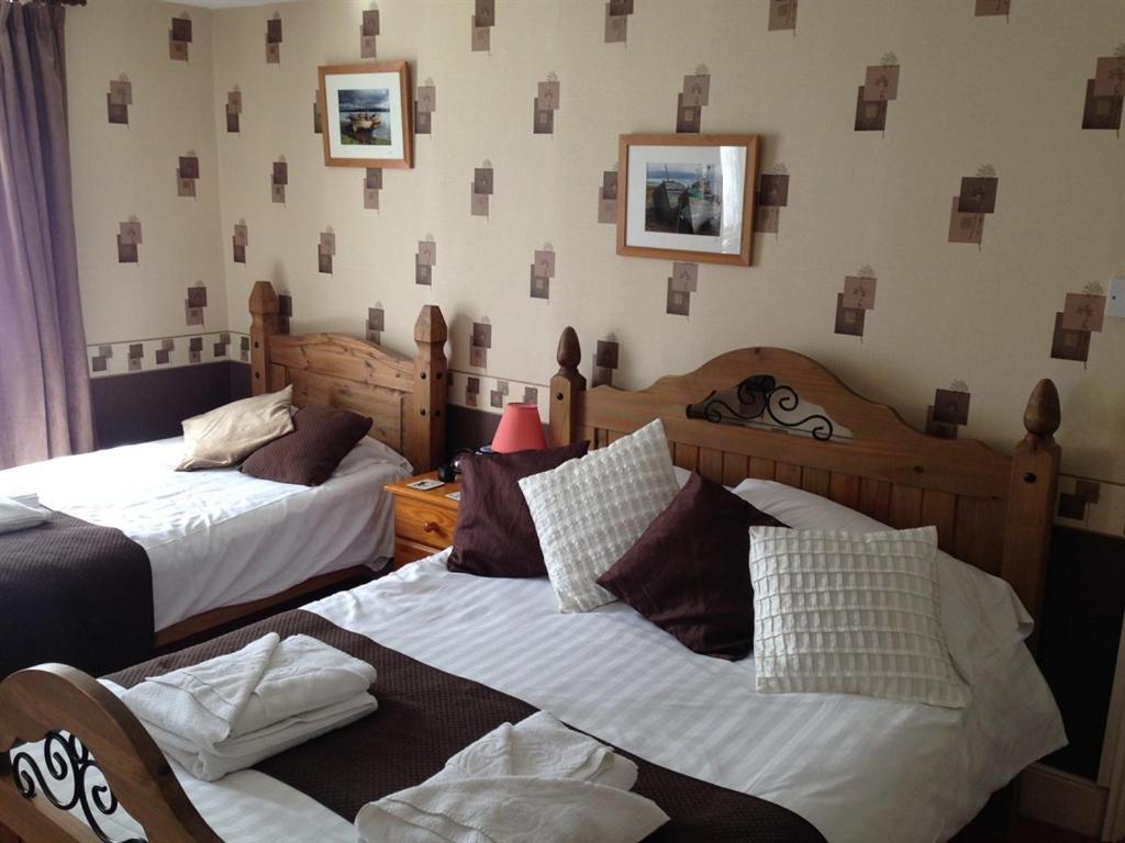 คิงส์ อาร์ม Hotel ลอสท์วิธีล ภายนอก รูปภาพ