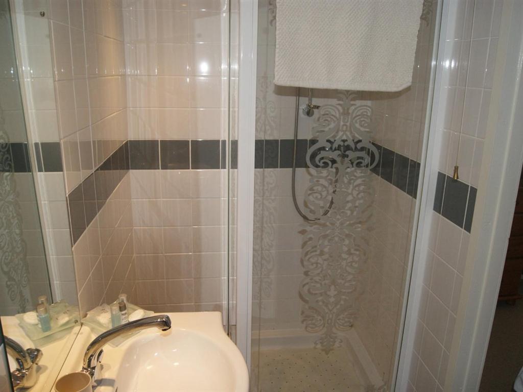คิงส์ อาร์ม Hotel ลอสท์วิธีล ภายนอก รูปภาพ
